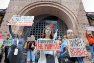 Kyiv rally for release of Azov fighters