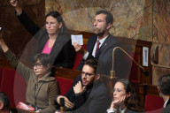 Discours de politique générale du nouveau Premier ministre Michel Barnier à l'Assemblée nationale à Paris