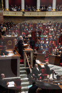 Discours de politique générale du nouveau Premier ministre Michel Barnier à l'Assemblée nationale à Paris