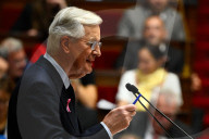 Discours de politique générale du nouveau Premier ministre Michel Barnier à l'Assemblée nationale à Paris