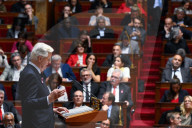 Discours de politique générale du nouveau Premier ministre Michel Barnier à l'Assemblée nationale à Paris