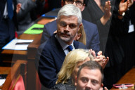 Discours de politique générale du nouveau Premier ministre Michel Barnier à l'Assemblée nationale à Paris