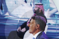 Matteo Renzi ospite a Cinque Minuti