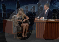 Jennifer Aniston dans le talk-show Jimmy Kimmel Live !