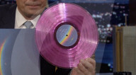 Chris Martin dans le talk-show The Tonight Show avec Jimmy Fallon