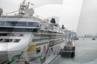 Barcelona - Barcelona will limit the arrival of cruise ships.