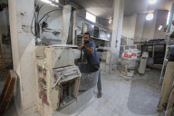 Gaza bakeries idle due to lack of flour and sugar
