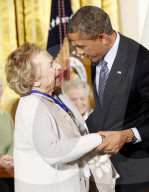 Obama awards Medals of Freedom