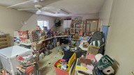FEMA workers assist US victims of hurricane disasters