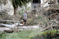 Hurricane Milton brings tornadoes with it to South Florida