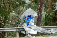 Hurricane Milton brings tornadoes with it to South Florida