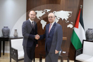 Palestinian Prime Minister hosts French Foreign Minister Barrot