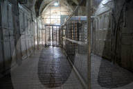 Israel postpones handover of Mosque to Hebron Directorate