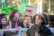 Corteo Climate Strike di Fridays for future contro il cambiamento climatico 
