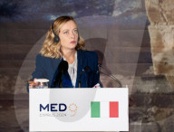Giorgia Meloni arriva al vertice Med9 a Cipro.