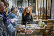 Torino - Al via la nuova edizione di Portici di Carta, la manifestazione letteraria organizzata dal Salone Internazionale del Libro