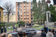 Milano - Deposizione di corone al Monumento ai piccoli martiri di Gorla
