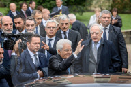 Milano - Deposizione di corone al Monumento ai piccoli martiri di Gorla