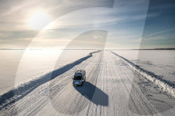 FEATURE - SN_BRR_EEZING_DOWN_02