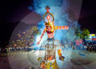 FEATURE - Die Dussehra-Feierlichkeiten in Ahmedabad, Indien