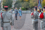 Le roi Philippe de Belgique et la reine Mathilde assistent à une cérémonie militaire lors de leur visite à Lille