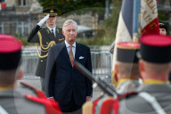 Le roi Philippe de Belgique et la reine Mathilde assistent à une cérémonie militaire lors de leur visite à Lille