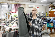 Zaporizhzhia volunteers make anti-thermal imaging ponchos for military