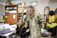 Zaporizhzhia volunteers make anti-thermal imaging ponchos for military