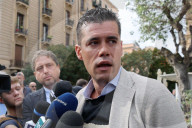 Palermo, parlamentari e senatori della Lega riuniti in piazza Politeama in solidariet&#xe0; a Matteo Salvini
Palermo, parlamentari e senatori della Lega riuniti in piazza Politeama in solidariet&#xe0; a Matteo Salvini
