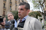 Palermo, parlamentari e senatori della Lega riuniti in piazza Politeama in solidariet&#xe0; a Matteo Salvini
Palermo, parlamentari e senatori della Lega riuniti in piazza Politeama in solidariet&#xe0; a Matteo Salvini