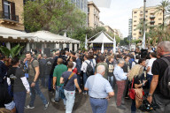 Processo Open Arms a Palermo, parlamentari e senatori della Lega riuniti in piazza Politeama in solidariet&#xe0; a Matteo Salvini
Processo Open Arms a Palermo, parlamentari e senatori della Lega riuniti in piazza Politeama in solidariet&#xe0; a Matteo Sa