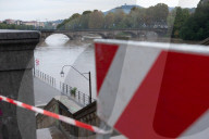 Esondazione del fiume Po presso i Murazzi di Torino