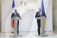Foreign ministers of Ukraine and France meet in Kyiv