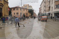 Disagi e danni dopo alluvione a Bologna