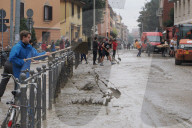 Disagi e danni dopo alluvione a Bologna