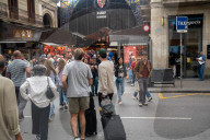 Barcelona, Impact of tourism on the housing crisis in Spain