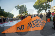 Protests against the Aviation Week fair