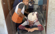 Wounded Palestinians arrive hospital
