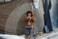 Displaced Palestinian children in shelter