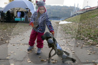 Robot dog at charity run in Ukrainian capital