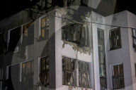 Russian troops shell central Kharkiv