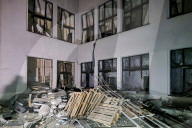Russian troops shell central Kharkiv