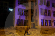 Russian troops shell central Kharkiv
