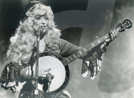 Dolly Parton PH:LaMedia Archives/Sunshine_DALLE