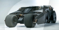 Une réplique officielle du Tumbler de Batman de la trilogie Batman de Christopher Nolan est en cours de production, pour un prix de près de 3 millions de dollars