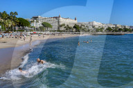Célébrités et ambiance à la veille des NRJ Music Awards à Cannes