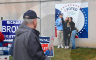 Early voting begins in US election