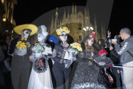 Milano Piazza Duomo. Parata per il Dia de los Muertos