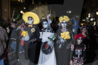 Milano Piazza Duomo. Parata per il Dia de los Muertos