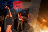 Israelis protest Netanyahu's firing of Minister of Defence, Yoav Gallant